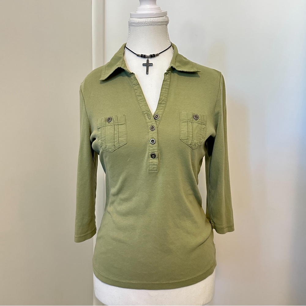 Reitmans Sage Green Button-Down Shirt